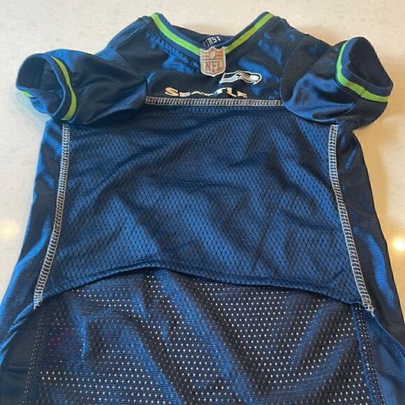 Seattle Seahawks Nfl dog shirt see measurements mesh will keep pets cool. - Picture 1 of 7